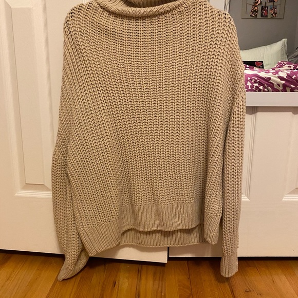 Chunky cable knit sweater - Picture 3 of 3